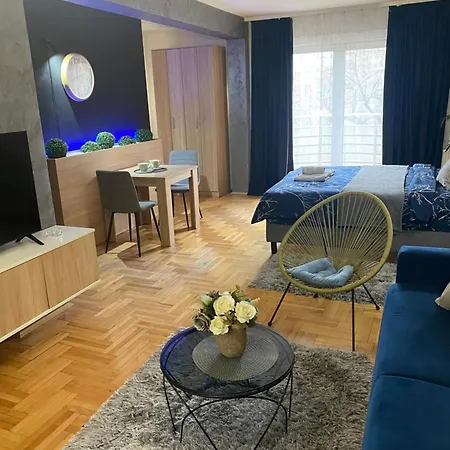 Park 2 Апартаменты Ниш